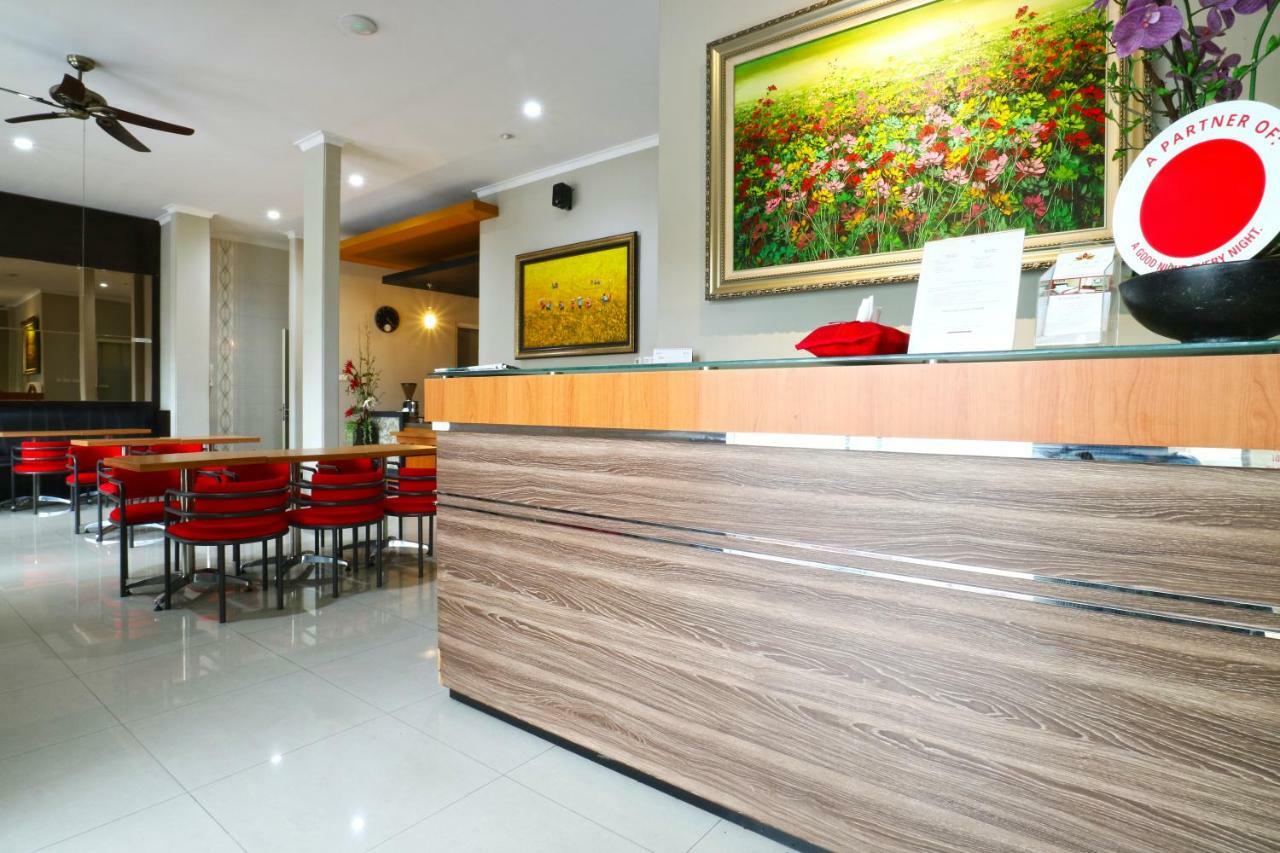 Chiaro Hotel Syariah Sidoarjo Dış mekan fotoğraf